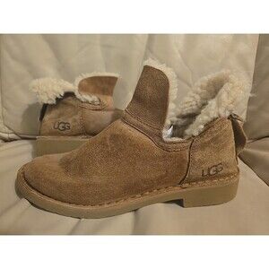 UGG McCay Women's Boots Suede Chestnut Brown, Size 7.5